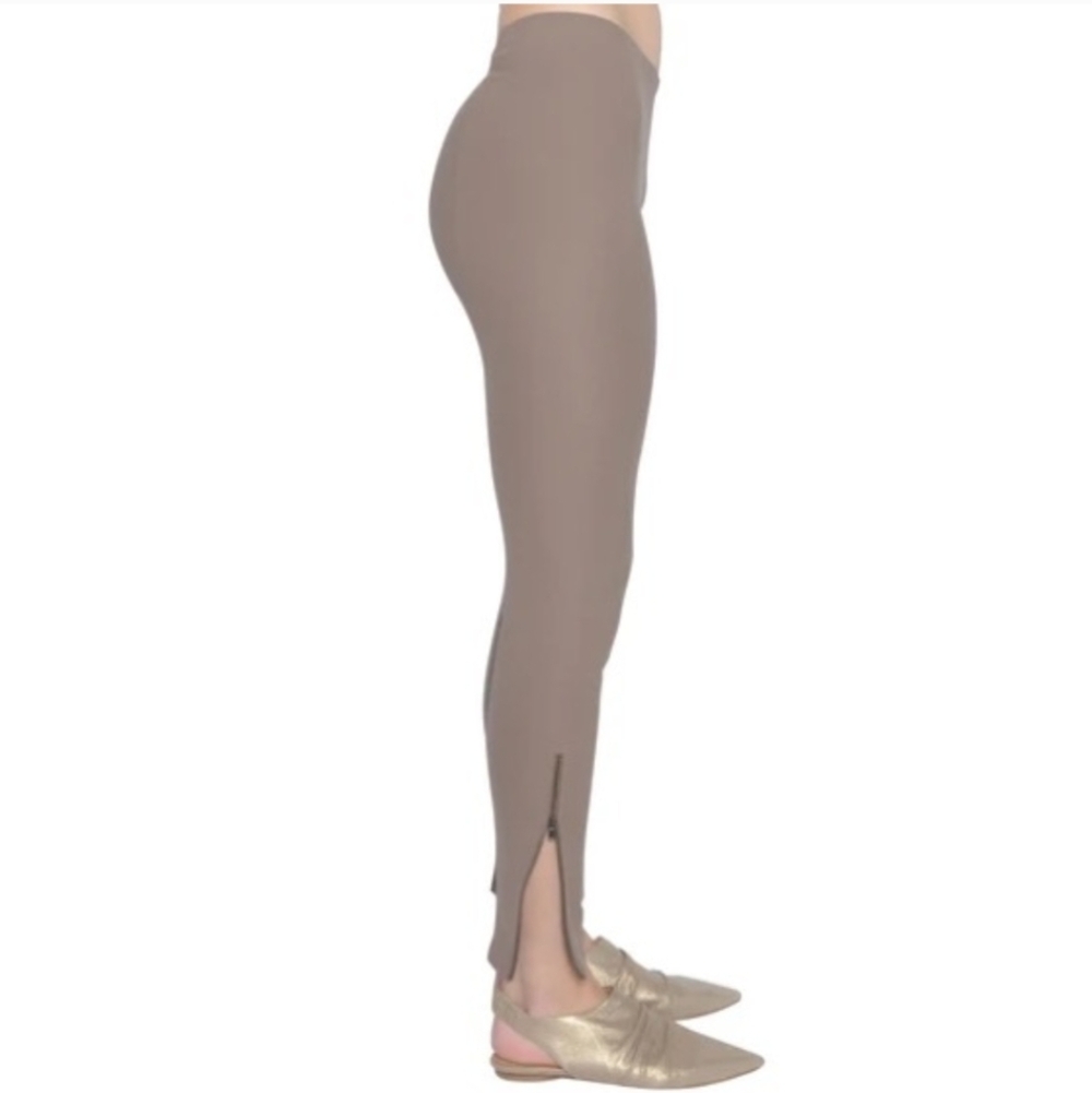 Elaine Kim TECH STRETCH LEGGING WITH SIDE ZIP in Gray